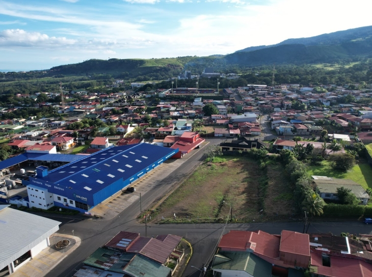 Lote Comercial en San Carlos